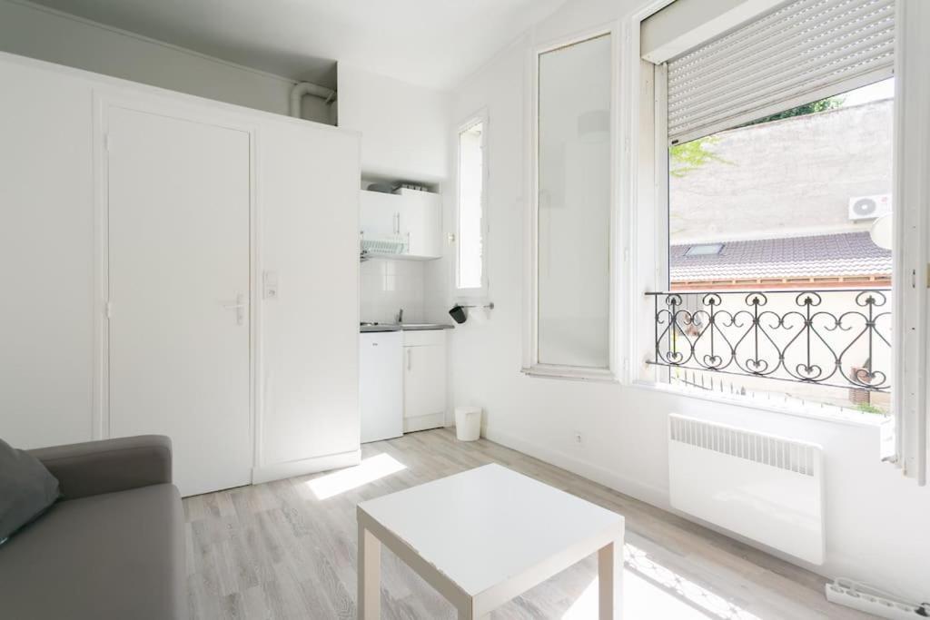 Charming Parisian Studio! Ivry-sur-Seine Esterno foto